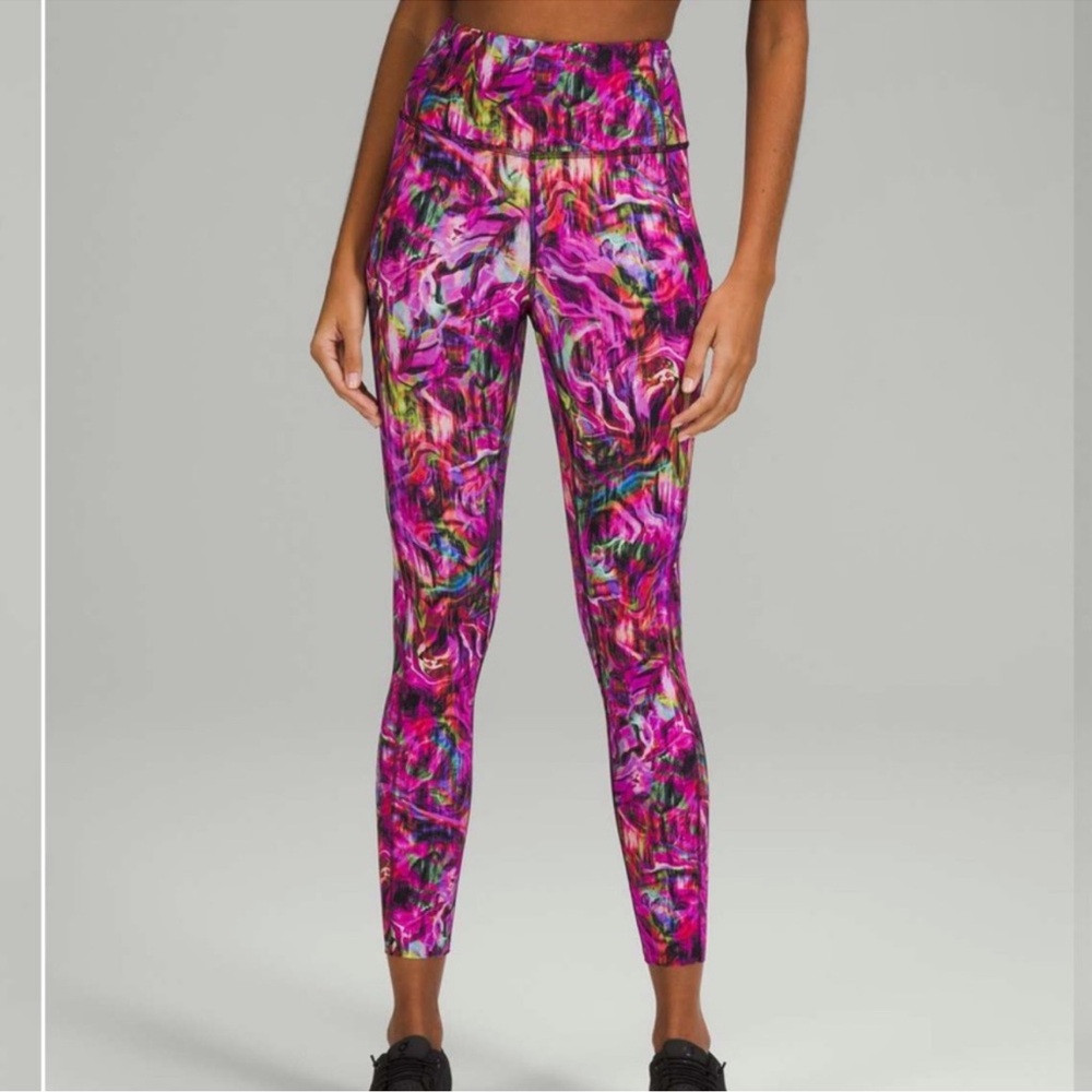 Lululemon Athletica Fast & Free High Rise Hyper Flow Leggings